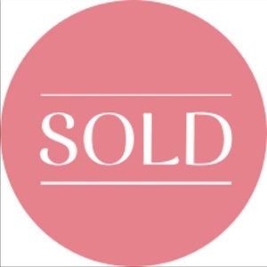 NWOT Hollister pink floral crop top medium